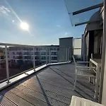 Modern Apartment With Air Conditioning And Parking In Cracow By Noclegi Renters